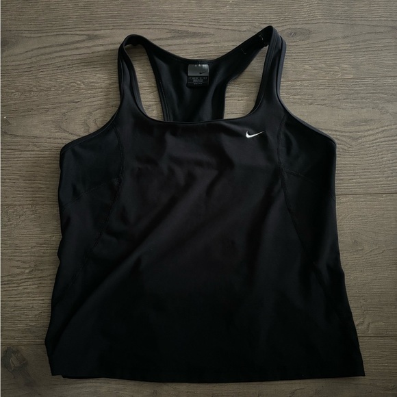 Nike Athletic  Tank Top - Picture 1 of 4